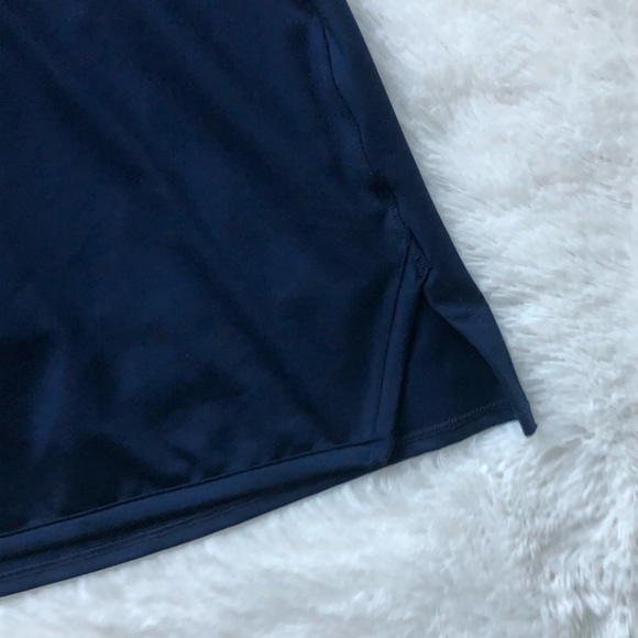 CROWN & IVY • Navy Skort Like New Size Medium - Picture 3 of 11